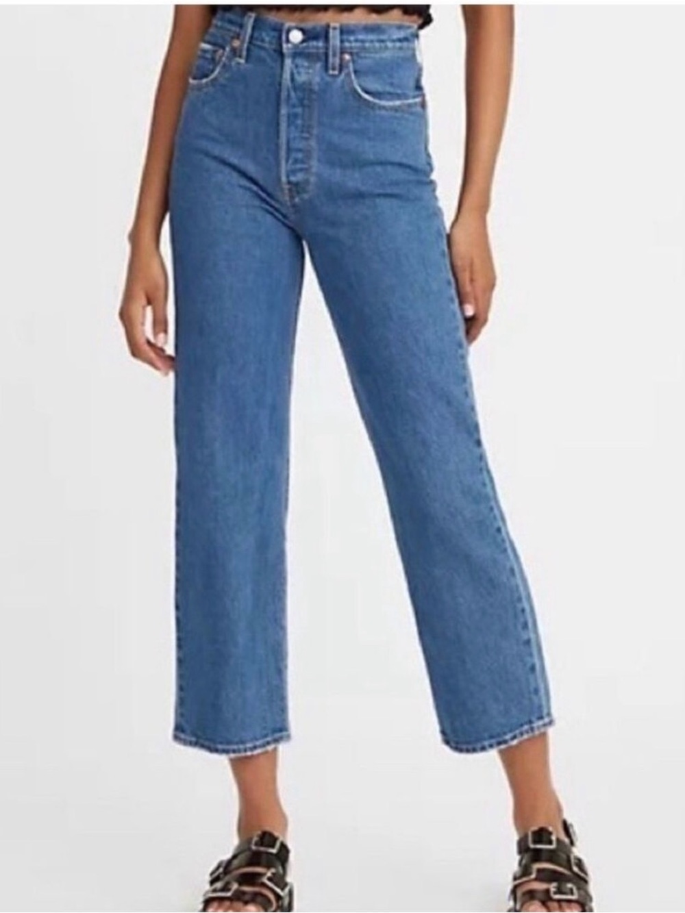 Levis Ribcage straight jeans 24in women’s medium wash high waisted Inseam 26”